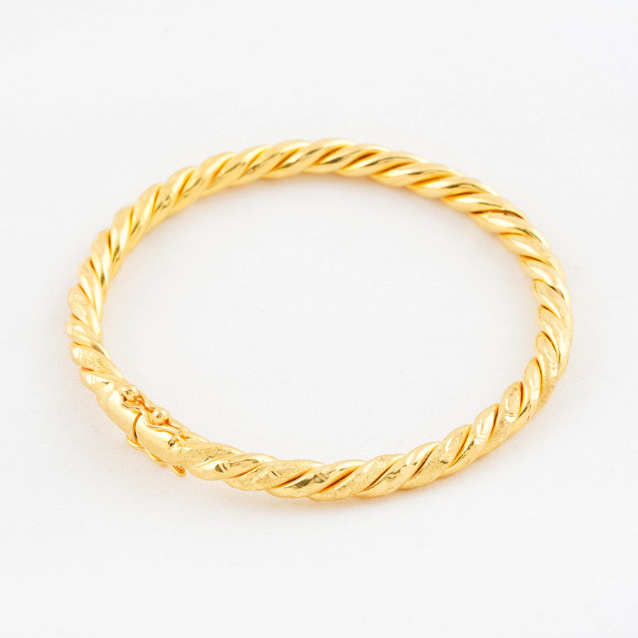 Bangle Pintal