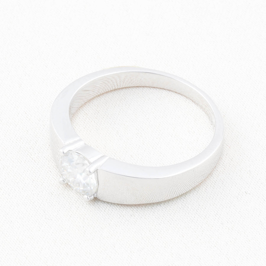 Exclusive Cincin Perak 1.0 Carat Moissanite Diamond